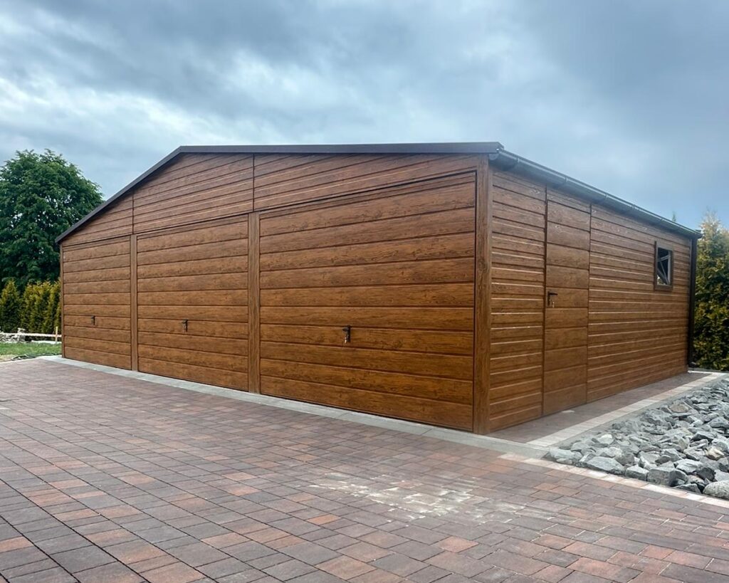 Garaż blaszany 9m x 6m