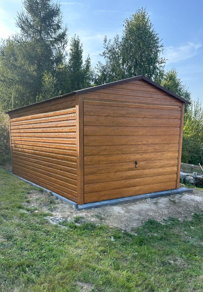 garaż 3x5 m